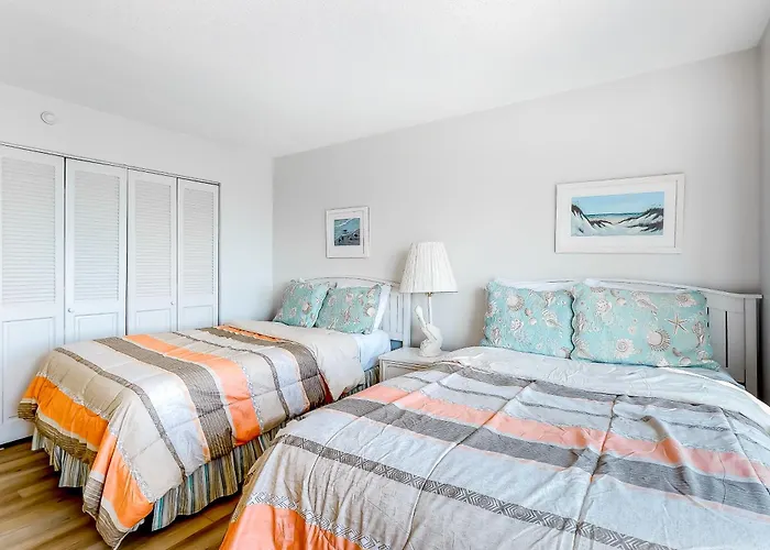 Apartment 9400 *
