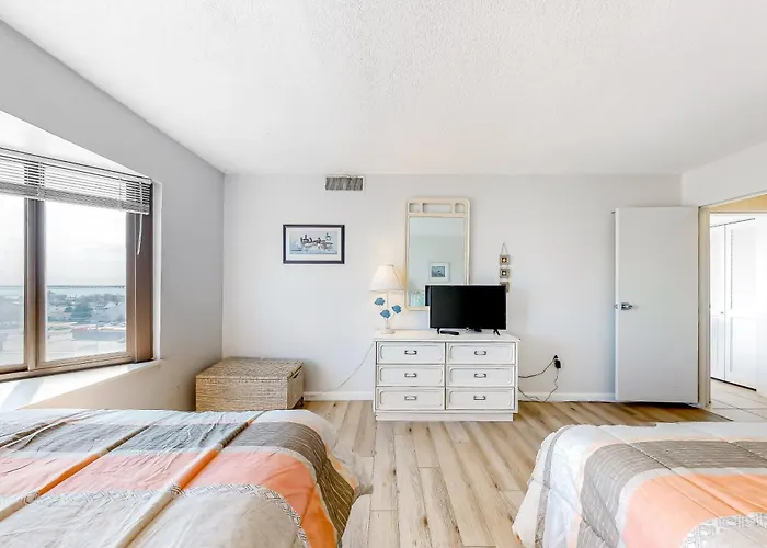 9400 Apartment